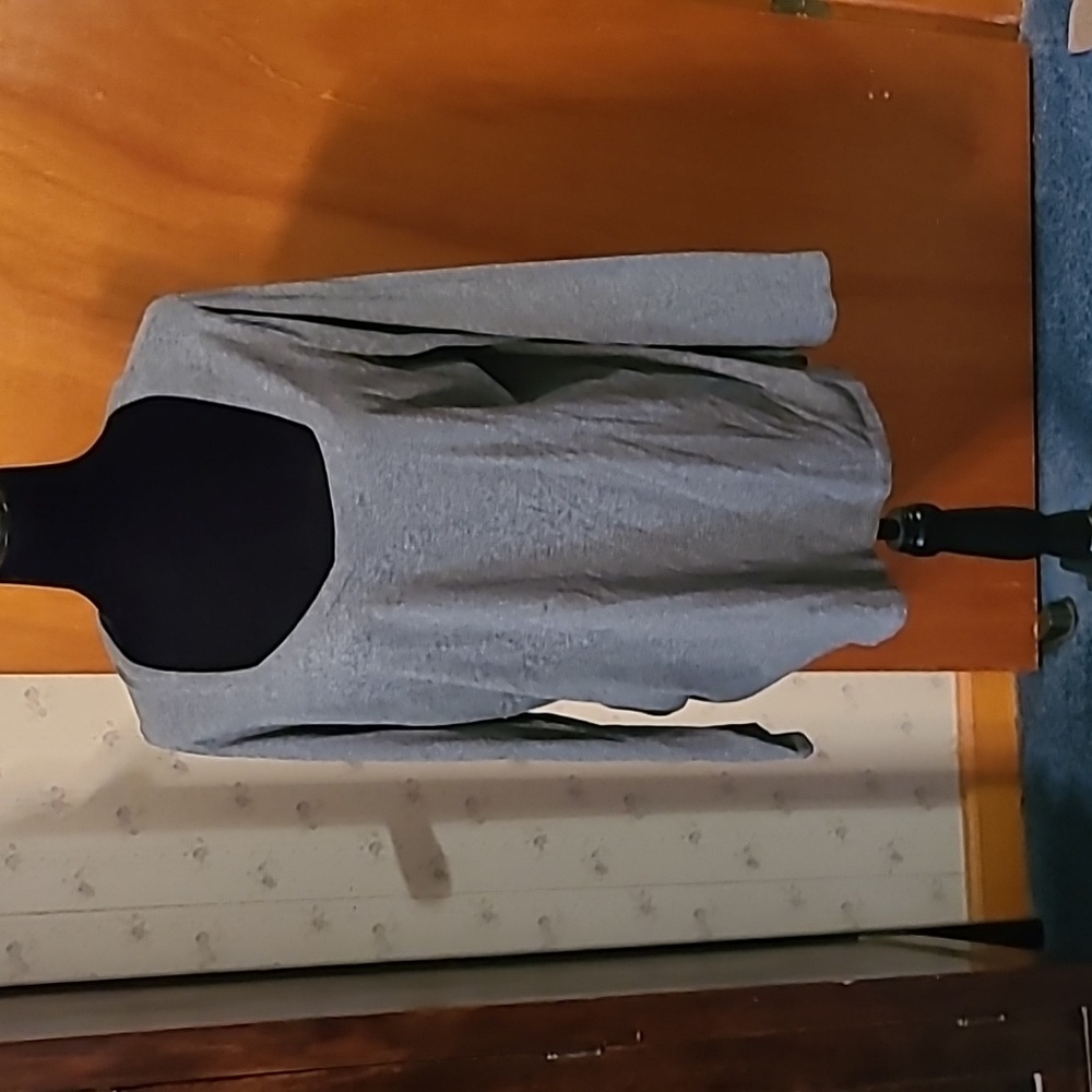 Long sleeve t shirt
